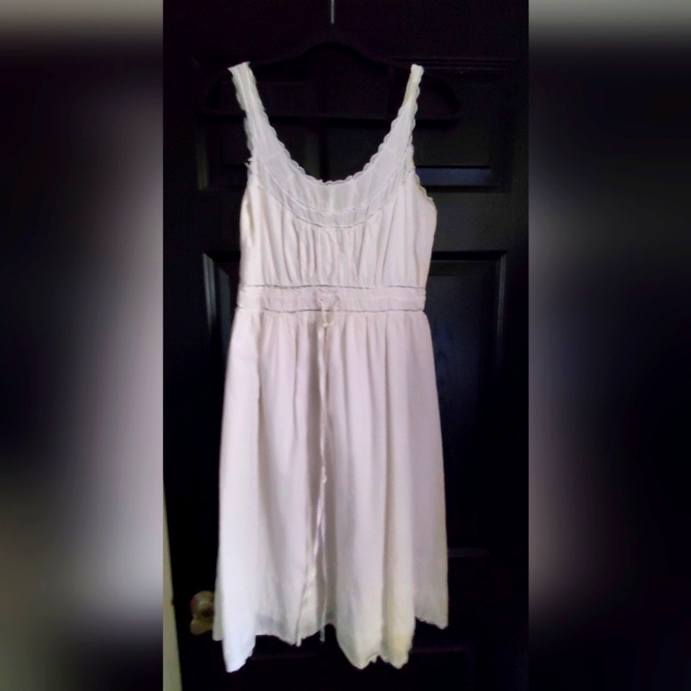 Preloved White cotton dress L